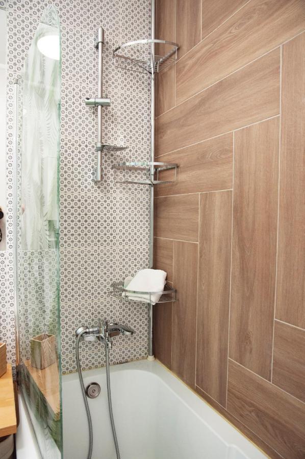 Elis Apartment By Oasis Homes Oradea Eksteriør billede